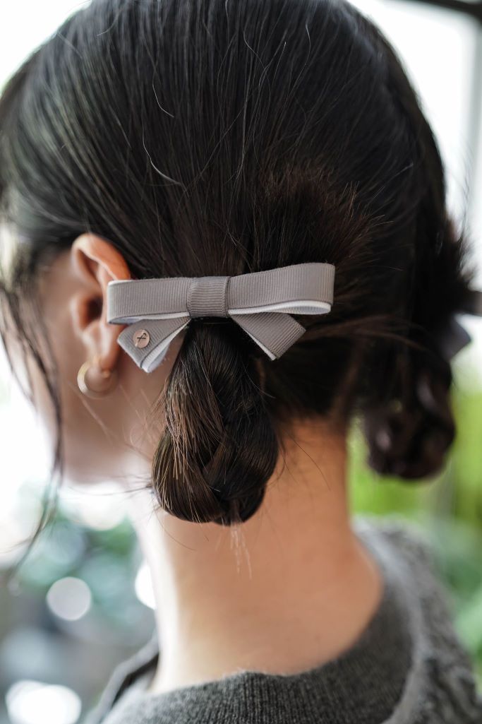 グレー ヘアクリップセット / Gray Ribbon Hair Clip Set