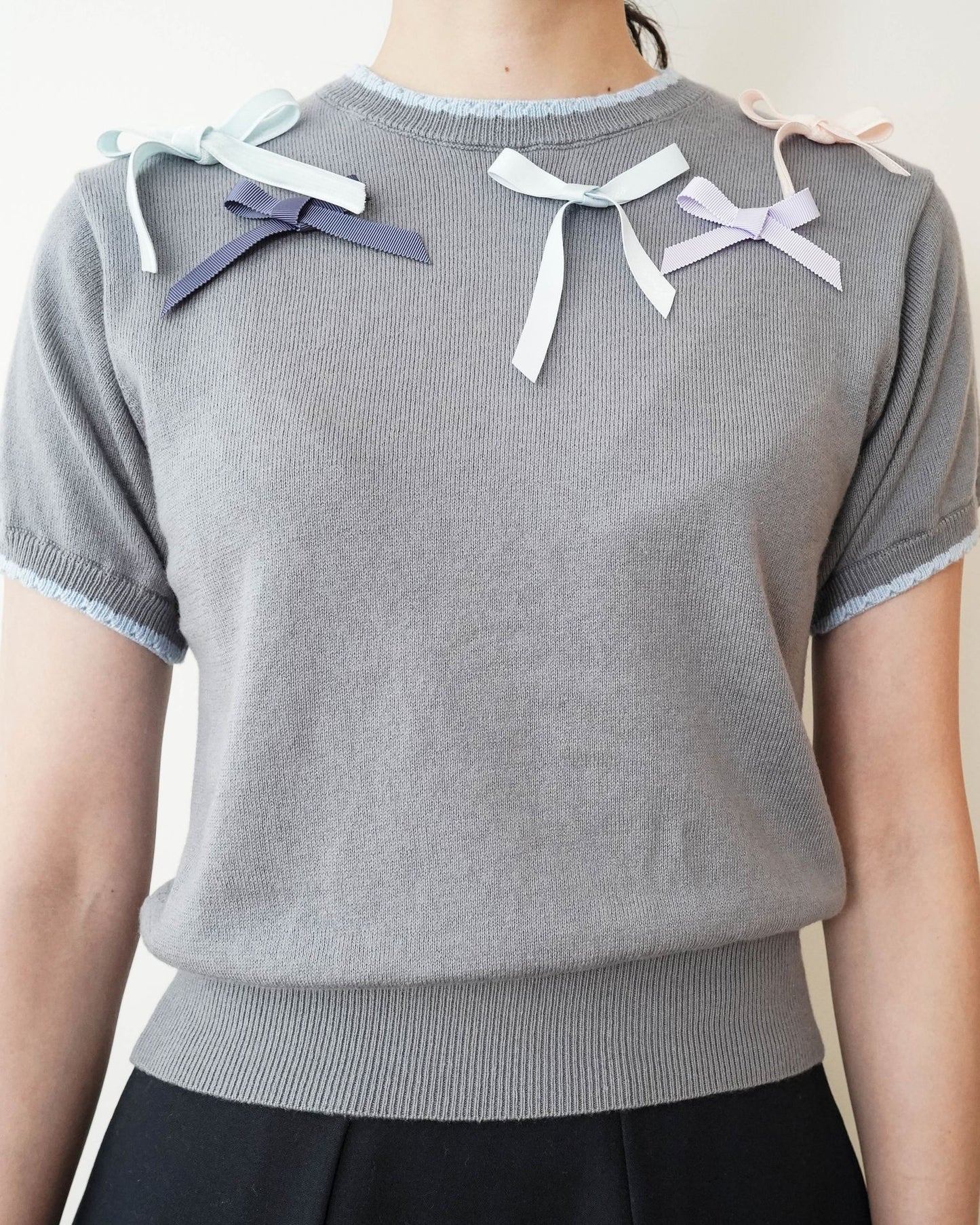 グレー ハーフスリーブセーター / Gray Half Sleeve Ribbon Jumper